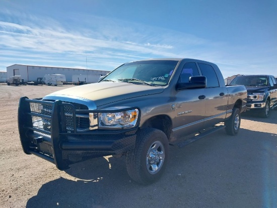 2006 Dodge Ram 2500 Laramie Mega Cab 4D