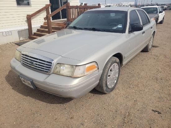 2008 Ford Crown Victoria  Sedan 4D