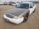 2011 Ford Crown Victoria LX Police / Sedan 4D