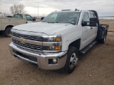 2016 Chevrolet Silverado 3500 W/T Crew Cab Flatbed Truck