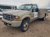 2000 Ford F550 Super Duty  Regular Cab w/Utility Bed Regular Cab 4WD DRW