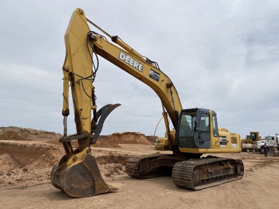 John Deere 270C Hyd Excavator