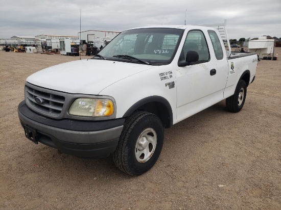 2002 Ford F150 XL Supercab 2D XL