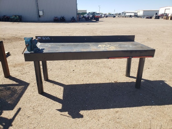 Heavy Duty 8' Work Bench w/Vise