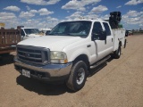2003 Ford F350 Super Duty XL Crew Cab 4D Service Crane Pickup Truck XL