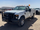 2008 Ford F350 Super Duty XLT Chassis / Regular Cab 2D XLT 4WD
