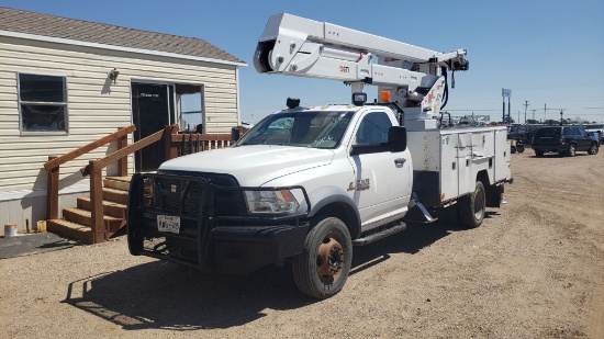 2014 Ram 5500 Chassis  Regular Cab 2D Bucket Truck