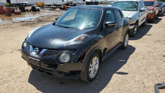 2015 Nissan Juke S Hatchback 4D