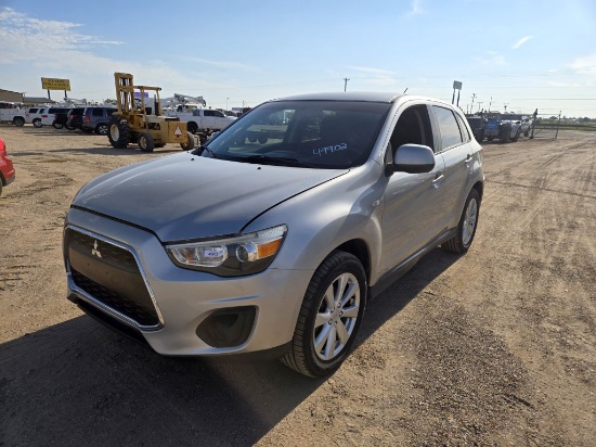 2013 Mitsubishi Outlander Sport ES SUV 4D