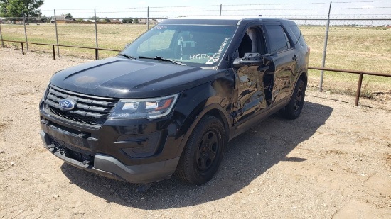 2016 Ford Explorer  Police / SUV 4D