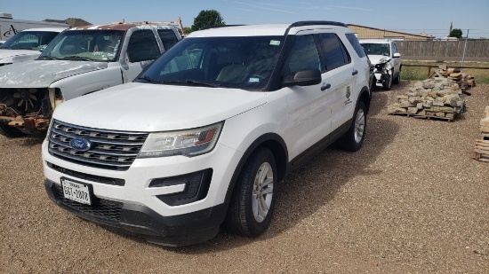2016 Ford Explorer SUV