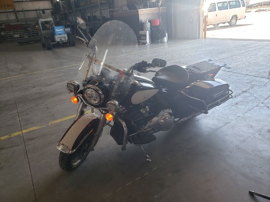 2019 Harley-Davidson FLHP / Police Road King
