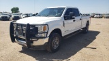 2017 Ford F350 Super Duty Lariat Crew Cab 4D Lariat