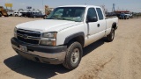 2004 Chevrolet Silverado 2500 Base Extended Cab 4D Base