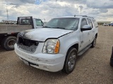 2010 GMC Yukon XL 1500 SLT SUV 4D