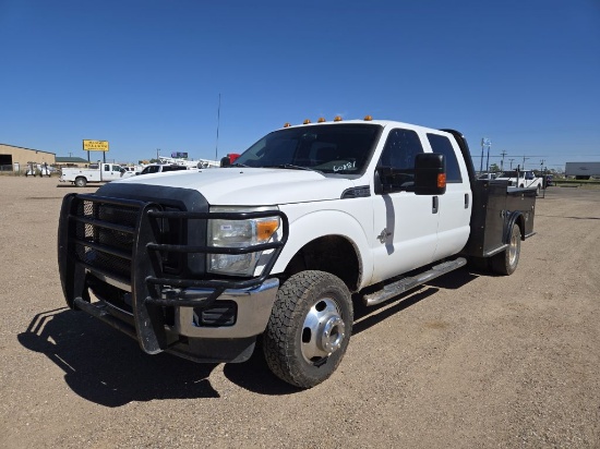 2015 Ford F350 Super Duty XLT Cab/Chassis / Crew Cab 4D XLT Crew Cab Long Bed DRW 4WD