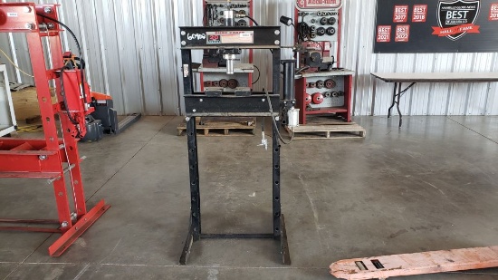 Black Widow 20 Ton Pneumatic Press