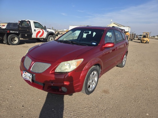 2005 Pontiac Vibe  Hatchback 4D