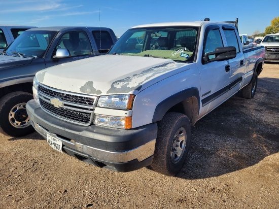 2006 Chevrolet Silverado 2500 LT Crew Cab 4D LT3