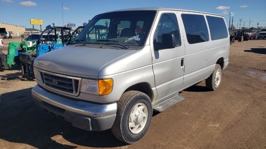 2006 Ford E350 Vans Chateau XL Super Club Wagon 3D