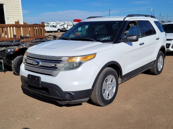 2013 Ford Explorer  SUV 4D