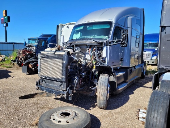 2017 Kenworth T680  Conventional Cab Truck Tractor