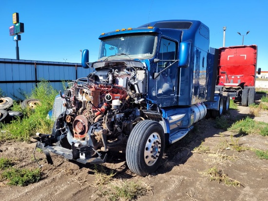 2013 Kenworth T660  Conventional Cab Truck Tractor