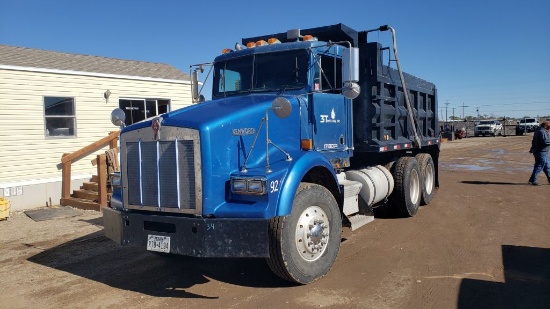 1992 Kenworth T800 Conventional Cab Dump Truck