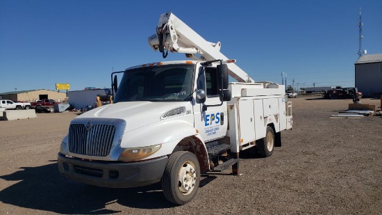 2007 International 4100 CONVENTIONAL CAB Bucket Truck