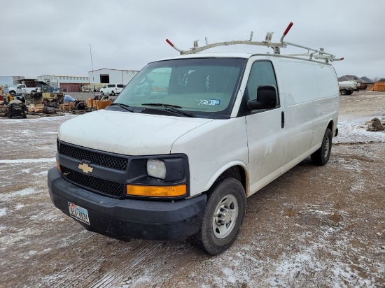 2011  Chevrolet  Express 2500   Extended Cargo Van 3D