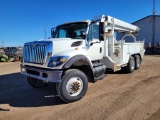 2008  International Harvester  SX525  Digger Derrick Truck