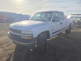 2000  Chevrolet  Silverado 1500 LT  Extended Cab 2D