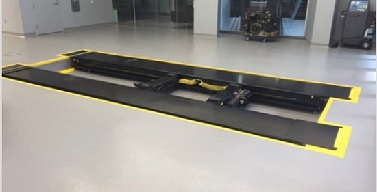 Rotary General Service Lift 12,000 lb Capacity w/ Trailer
