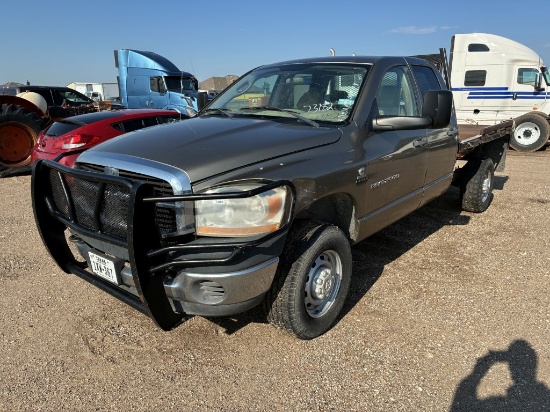 2006  Dodge  Ram 2500  Quad Cab 4D Flatbed  4WD