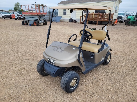 E-Z-Go  Golf Cart