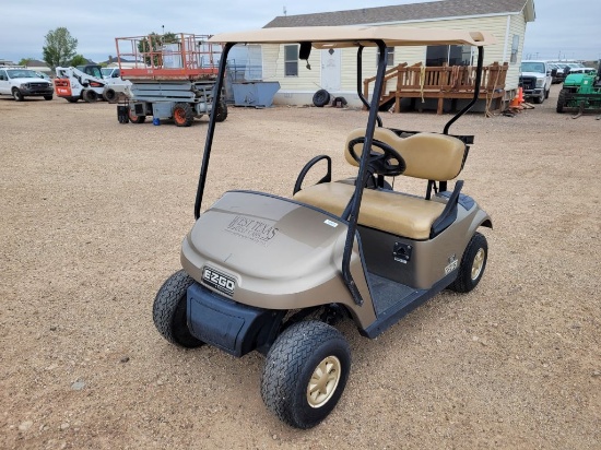 E-Z-Go  Golf Cart