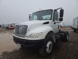 2005  International Harvester  8500  Truck