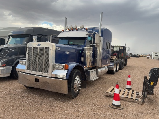 2007 Peterbilt 379 Tandem Axle Dual Conventional Cab Truck Tractor Tractor Truck