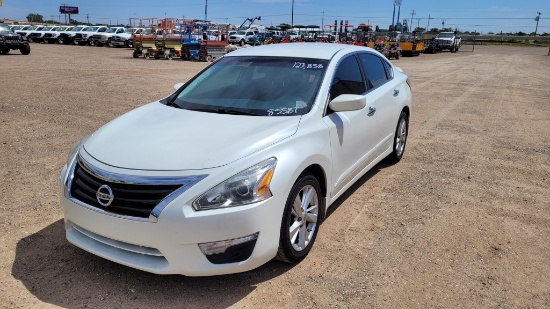 2014 Nissan Altima Sedan 4D