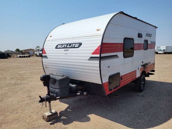 2022 Sunlight 18RD Travel Trailer
