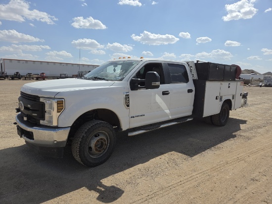 2019 Ford F350 Super Duty XL Crew Cab 4D