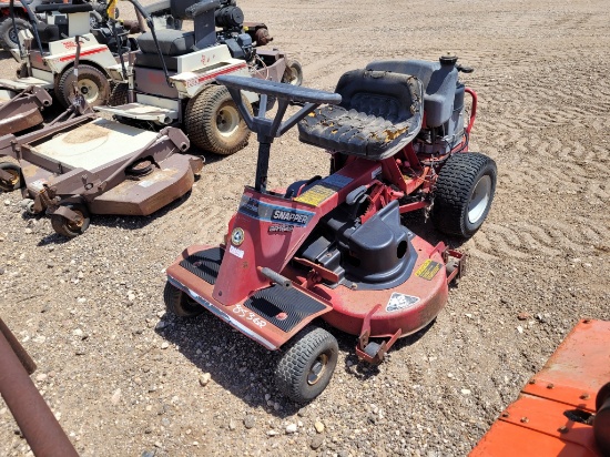 Snapper SR1642 42" Riding Mower