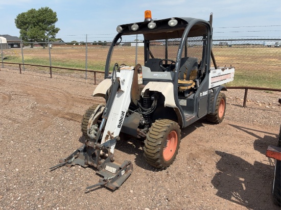 Bobcat 5600 Front End Loading Cart
