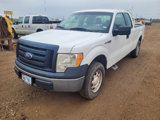 2011 Ford F150 XL Supercab 4D