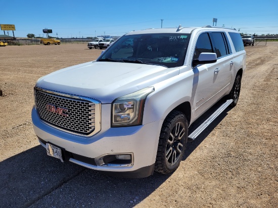2016 GMC Yukon XL 1500 Denali SUV 4D