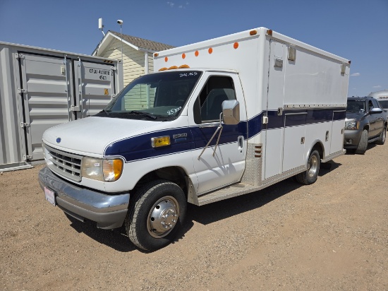 1994 Ford E350 2D Ambulance