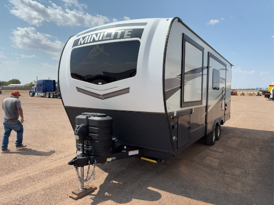 2024 FOREST RIVER Rockwood Lite Weight Trailers Travel Trailer