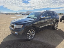 2013 Jeep Grand Cherokee Laredo SUV 4D