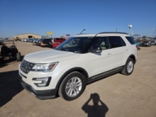 2016 Ford Explorer XLT SUV 4D