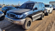 2000 Toyota Land Cruiser SUV 4D